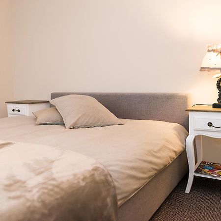 Cozy Apartment In ツェーシス エクステリア 写真