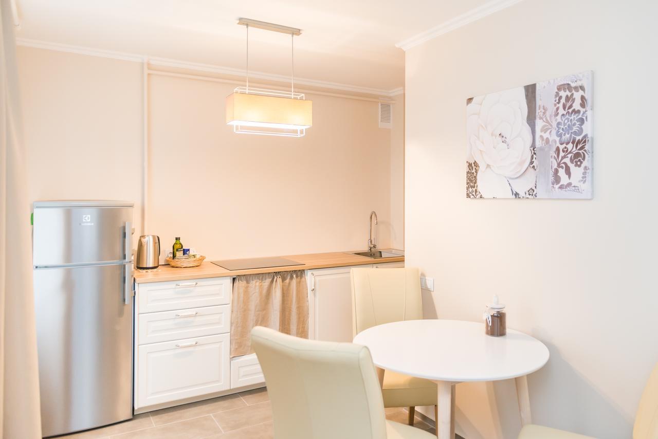 Cozy Apartment In ツェーシス エクステリア 写真