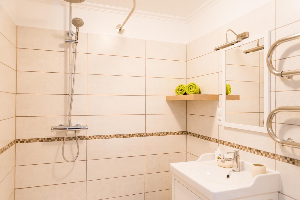 Cozy Apartment In ツェーシス エクステリア 写真